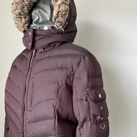 Eddie Bauer Women's 650 Fill‎ Goose Down Puffer Jacket Burgundy Zip Size Large - Picture 6 of 16